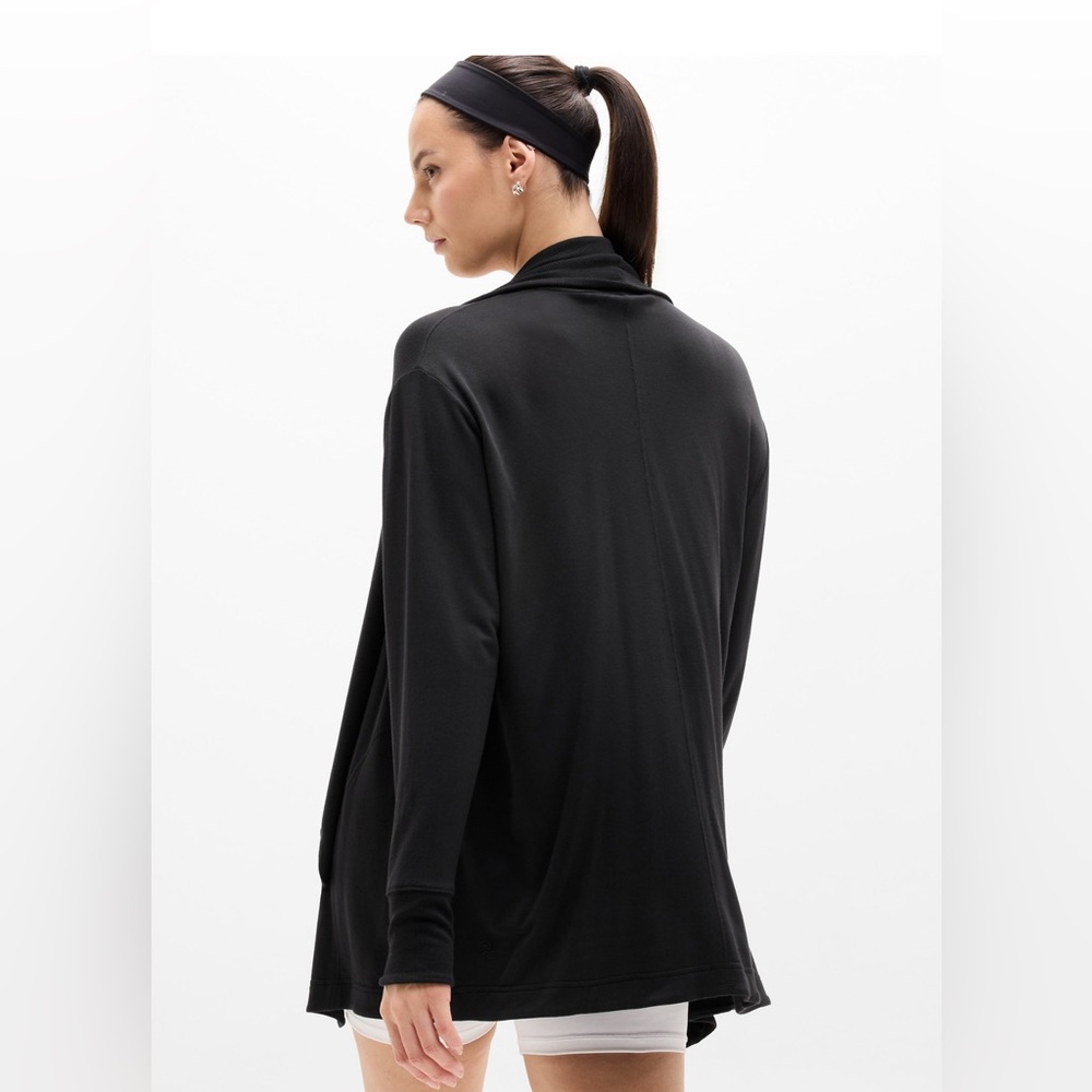 Athleta Pranayama Restore Wrap Black Like New Yoga Lounge L - Picture 3 of 4